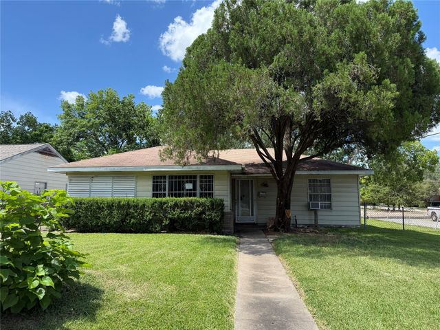 5500 Evergreen, Houston, TX, 77081