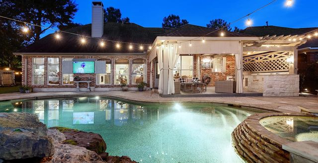 23 Cordella, The Woodlands, TX, 77382