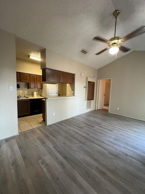 17417 Red Oak, Houston, TX, 77090