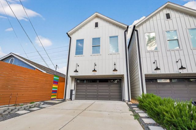  4508 Hardy St B, Houston, TX 77009