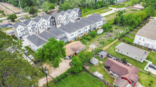 1127 Mansfield, Houston, TX, 77091