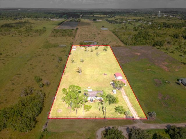 1740 1st, Liverpool, TX, 77577