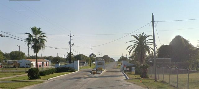 0 Curlew, Palacios, TX, 77465