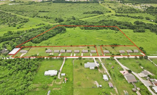 3227 County Road 2004, Corsicana, TX, 75110
