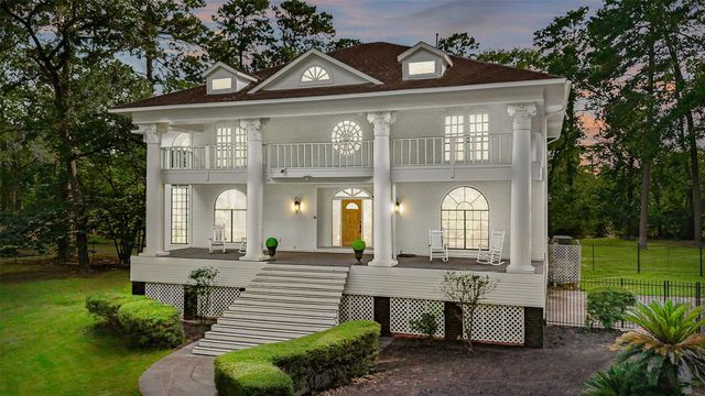  17003 Creeksouth Rd, Houston, TX 77068