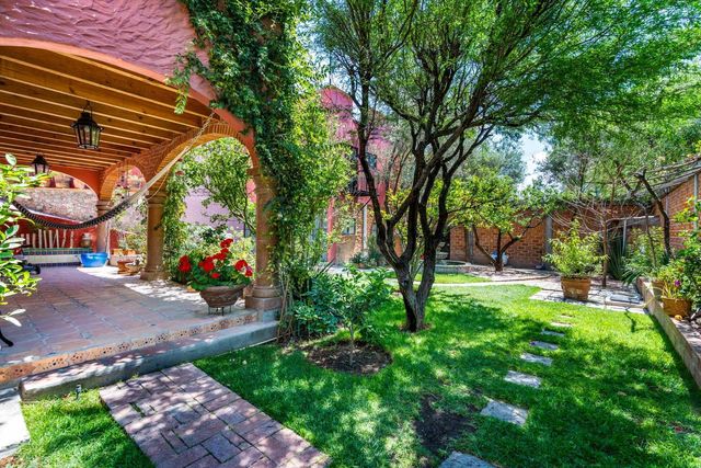 13 Fray Anemziur, San Miguel De Allende