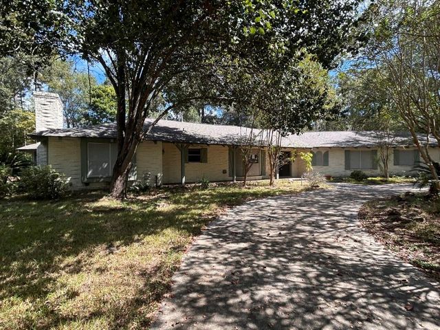 757 Charter Oaks, Conroe, TX, 77302