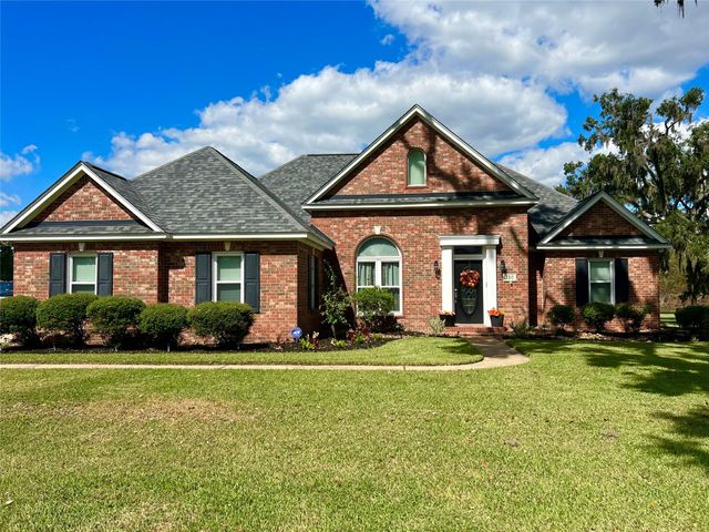 150 Cornelia, Angleton, TX, 77515