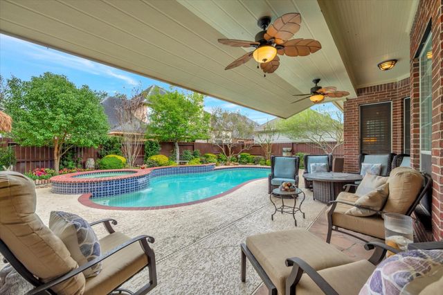  15411 Rocky Oak Ct, Houston, TX 77059