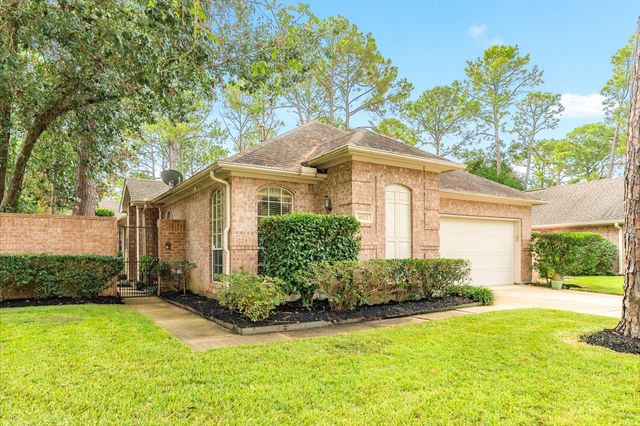  16522 Shadow Path Dr, Pasadena, TX 77059