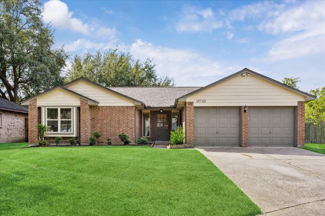 16710 Barkentine, Friendswood, TX, 77546