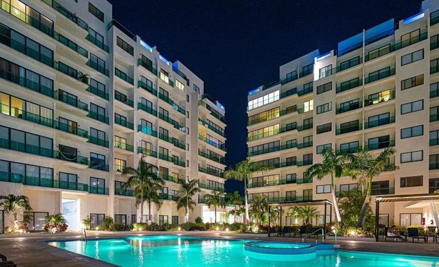 123 Av Huayacan Ave T3-008H, Av Huayacan