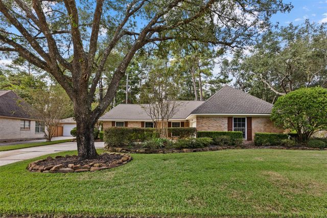 3927 Oak Gardens, Houston, TX, 77339