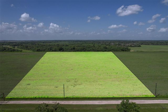  5272 CR 160, Alvin, TX 77511