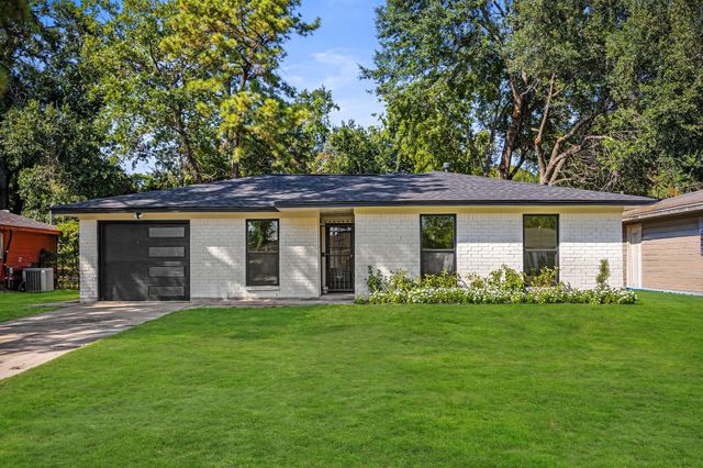 1230 Donovan, Houston, TX, 77091