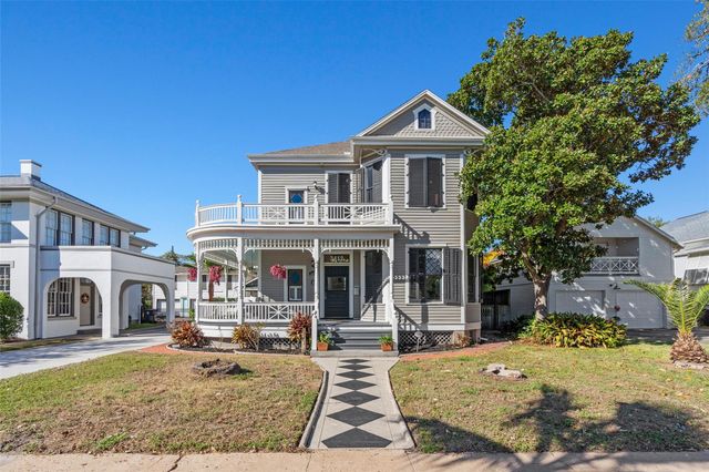  3412 Avenue O, Galveston, TX 77550