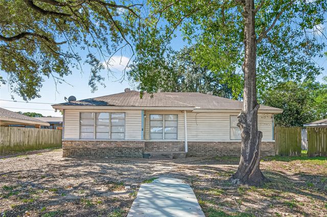 14205 Stoneshire