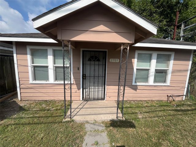 2705 Brewster, Houston, TX, 77026