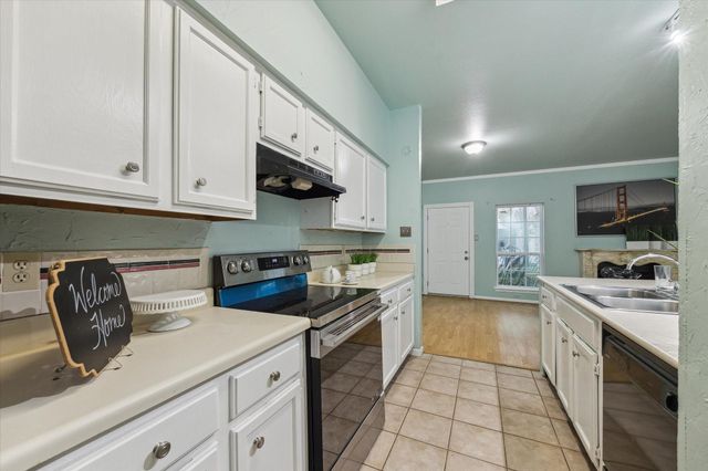 7326 Regency Square, Houston, TX, 77036