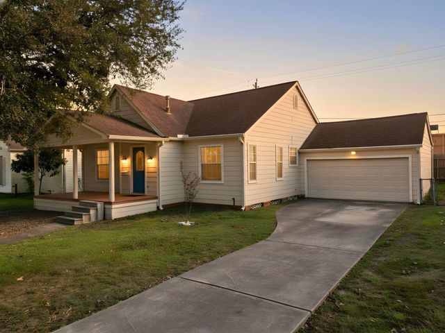 7450 Magnolia, Houston, TX, 77023