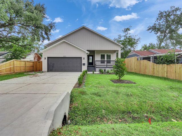 10513 Chesterfield, Houston, TX, 77051