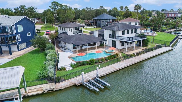 107 Cedar, Seabrook, TX, 77586