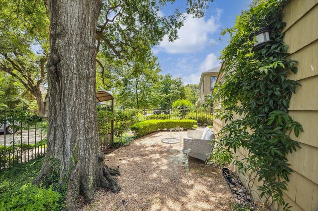 1802 Lexington, Houston, TX, 77098