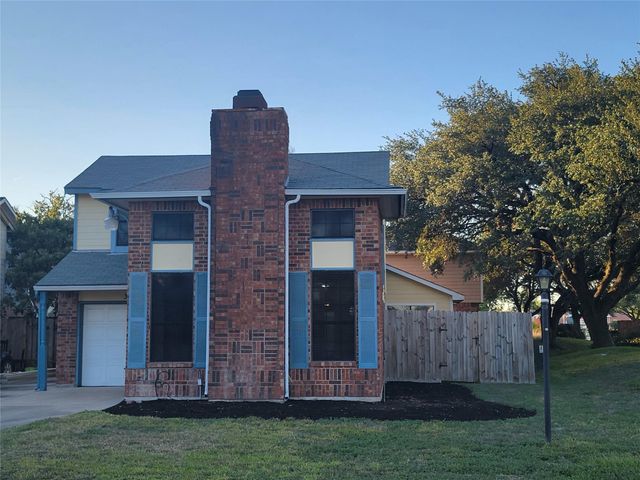 32 Regency, Houston, TX, 77088