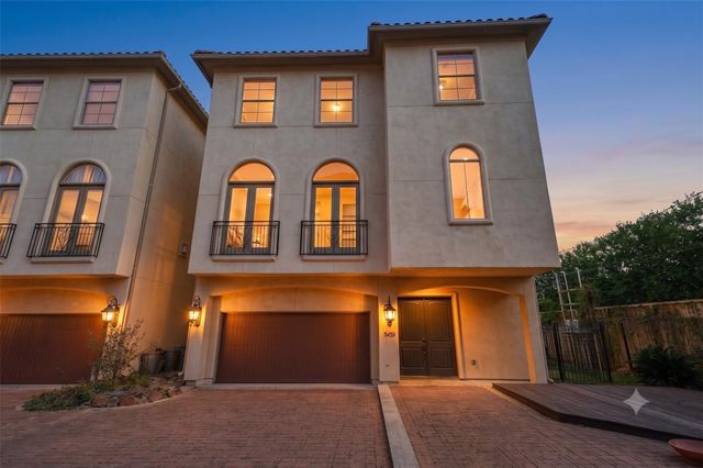 5459 John Dreaper, Houston, TX, 77056