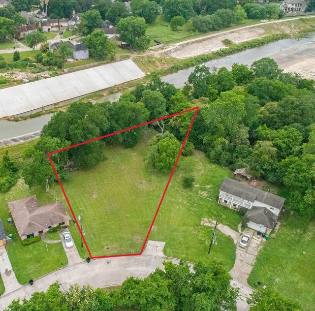 6609 Bayou View, Houston, TX, 77091