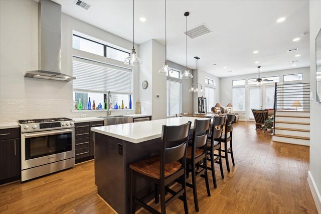 4618 La Branch, Houston, TX, 77004