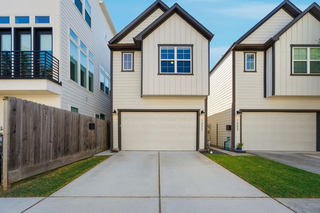 1807 Bingham, Houston, TX, 77007