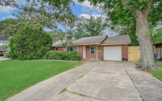 4621 43rd, Houston, TX, 77092
