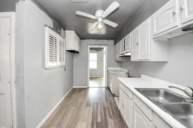 8838 Delilah, Houston, TX, 77033
