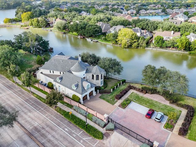 15710 Creek Bend, Sugar Land, TX, 77478