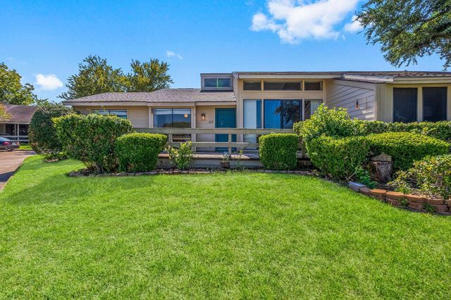 49 April Point, Conroe, TX, 77356