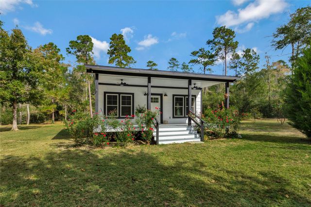  1080 Hill Rd, Willis, TX 77378
