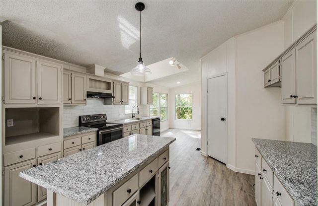 796 County Road 373, Splendora, TX, 77372