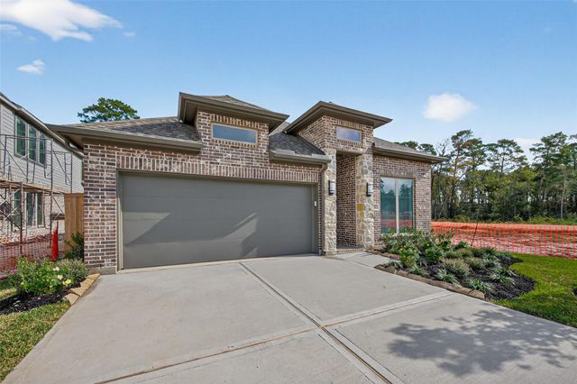 122 Sierra Stream, Conroe, TX 77304