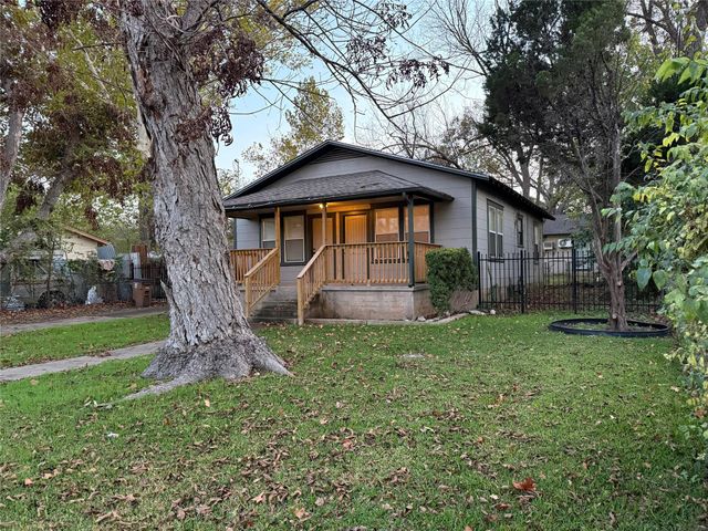 505 W ELLIOTT