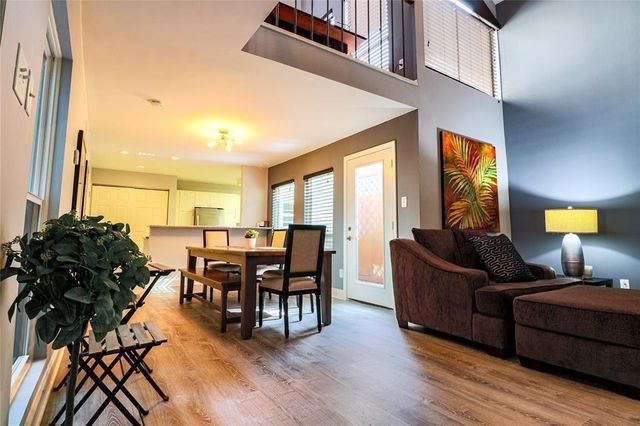 4724 Post Oak Timber, Houston, TX, 77056
