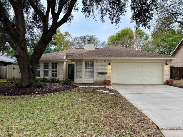 116 Bougainvillea, Lake Jackson, TX, 77566
