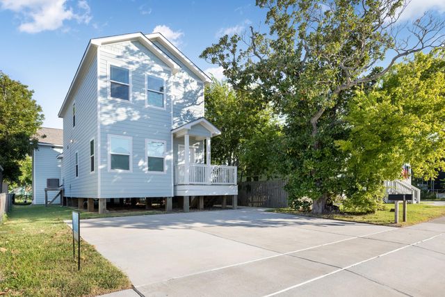 4020 Avenue N 1/2, Galveston, TX, 77550
