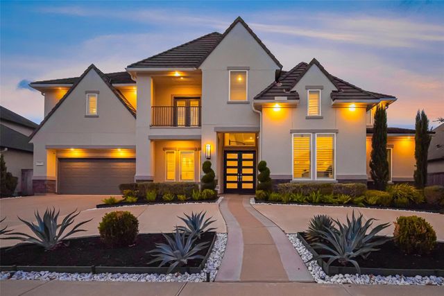 22 Crown, Sugar Land, TX, 77498