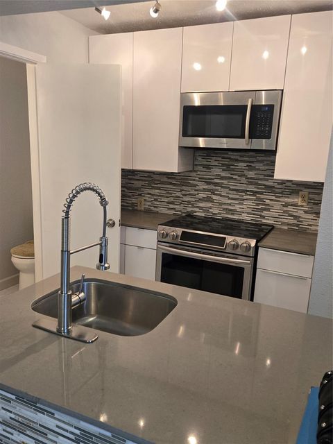 6202 Skyline, Houston, TX, 77057