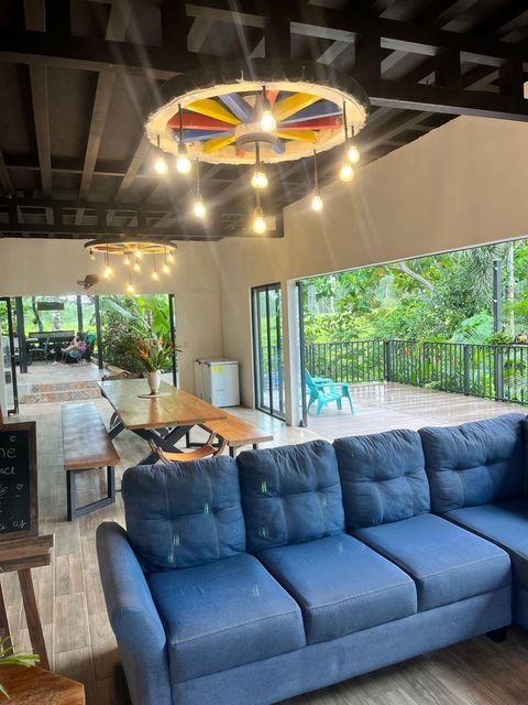 1 Calle Los Corrales, Santa Teresa  de Cutris