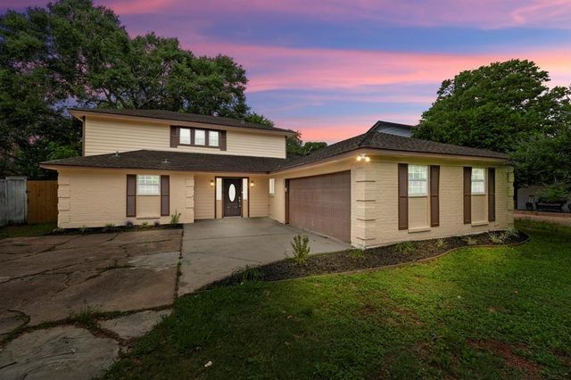 1819 Redwood, Sugar Land, TX, 77498