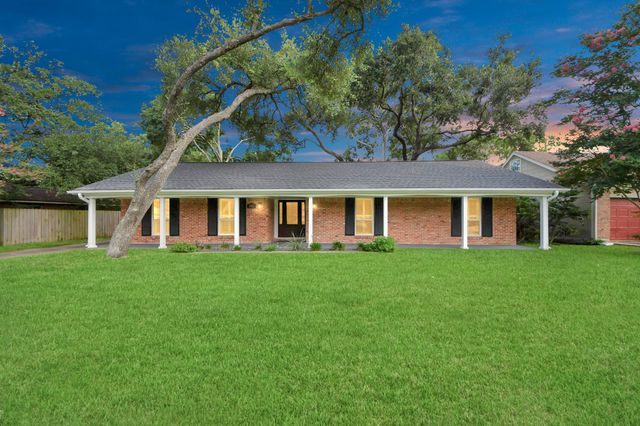 205 Cedar, El Lago, TX, 77586