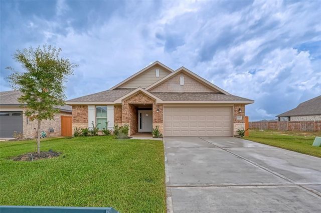 39 Greenbriar, Angleton, TX, 77515