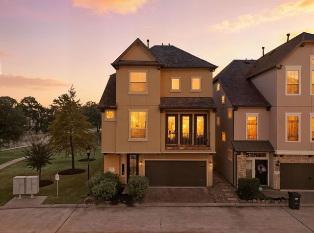 10218 Spring Shadows Park, Houston, TX 77080